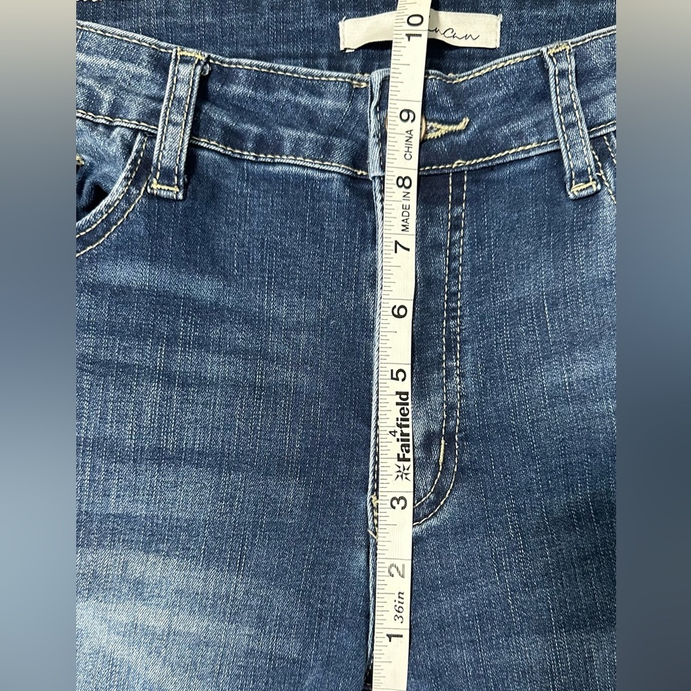 EUC KanCan dark washed 5-pocket women’s jeans nice stretch Sz 8 - Picture 7 of 8